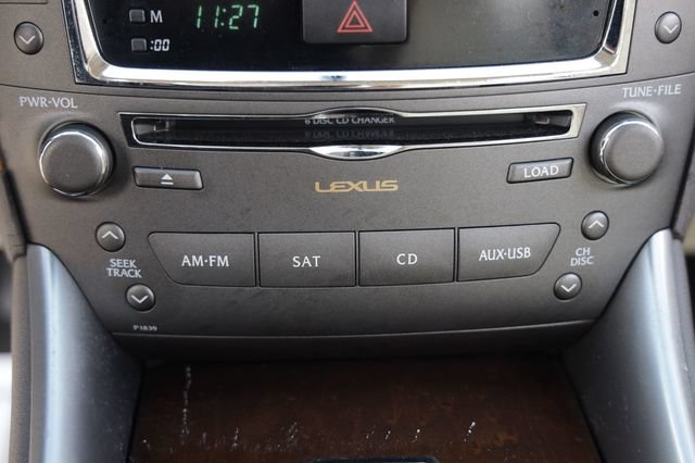Used 2010 Lexus IS 250 w/ Preferred Accessory Package RWD image 35