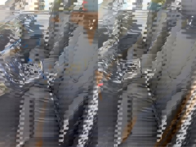 Used 2022 BMW X5 xDrive45e image 4