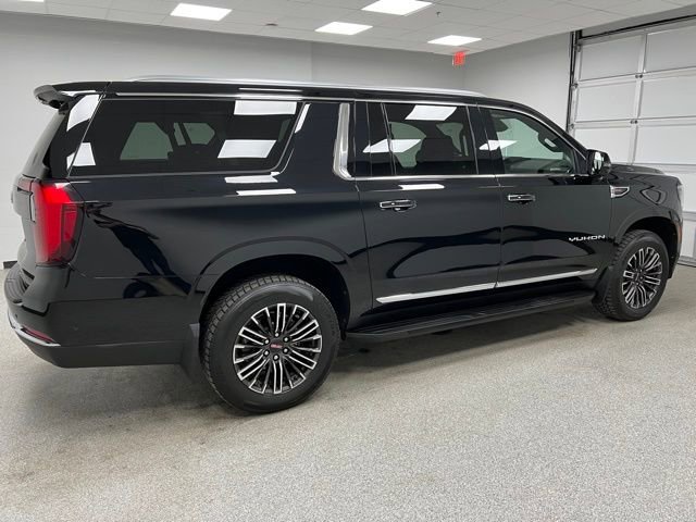Used 2025 GMC Yukon XL Elevation w/ LPO, Get Active Package AWD/4WD image 10