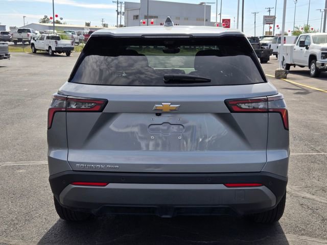 Used 2025 Chevrolet Equinox LT w/ Safety and Technology Package image 4