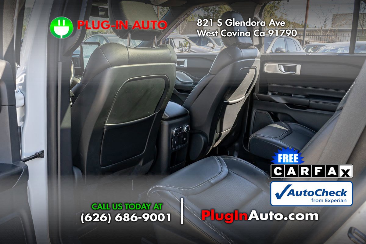 Used 2020 Ford Explorer ST w/ ST Street Pack image 9