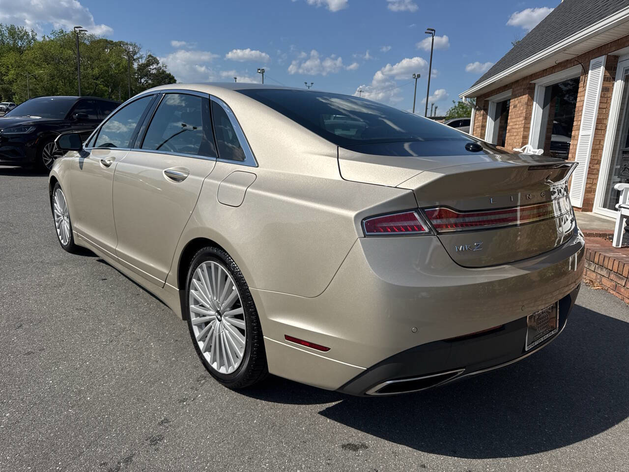 Used 2017 Lincoln MKZ Reserve AWD/4WD image 11