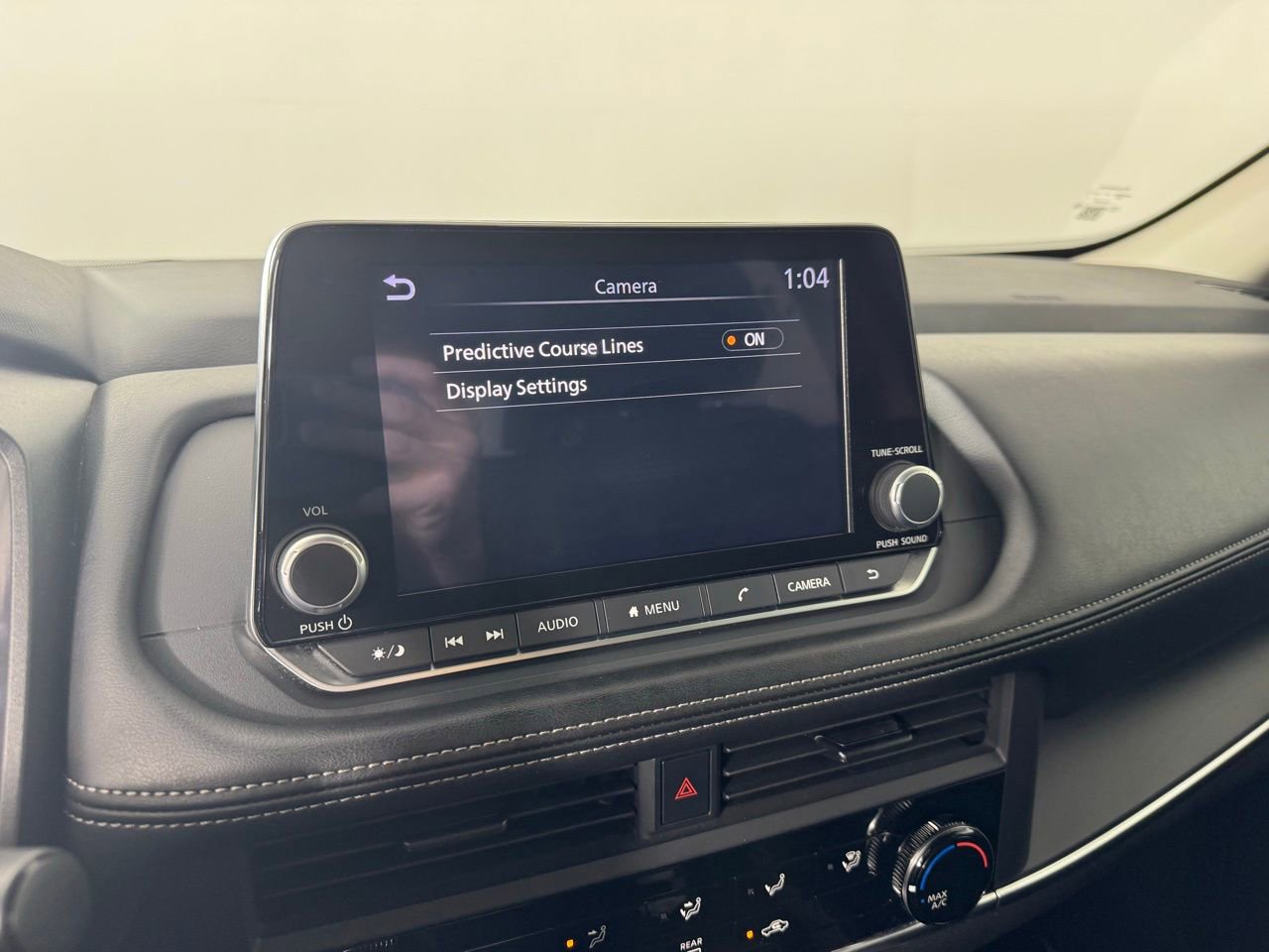 Used 2024 Nissan Rogue S image 16