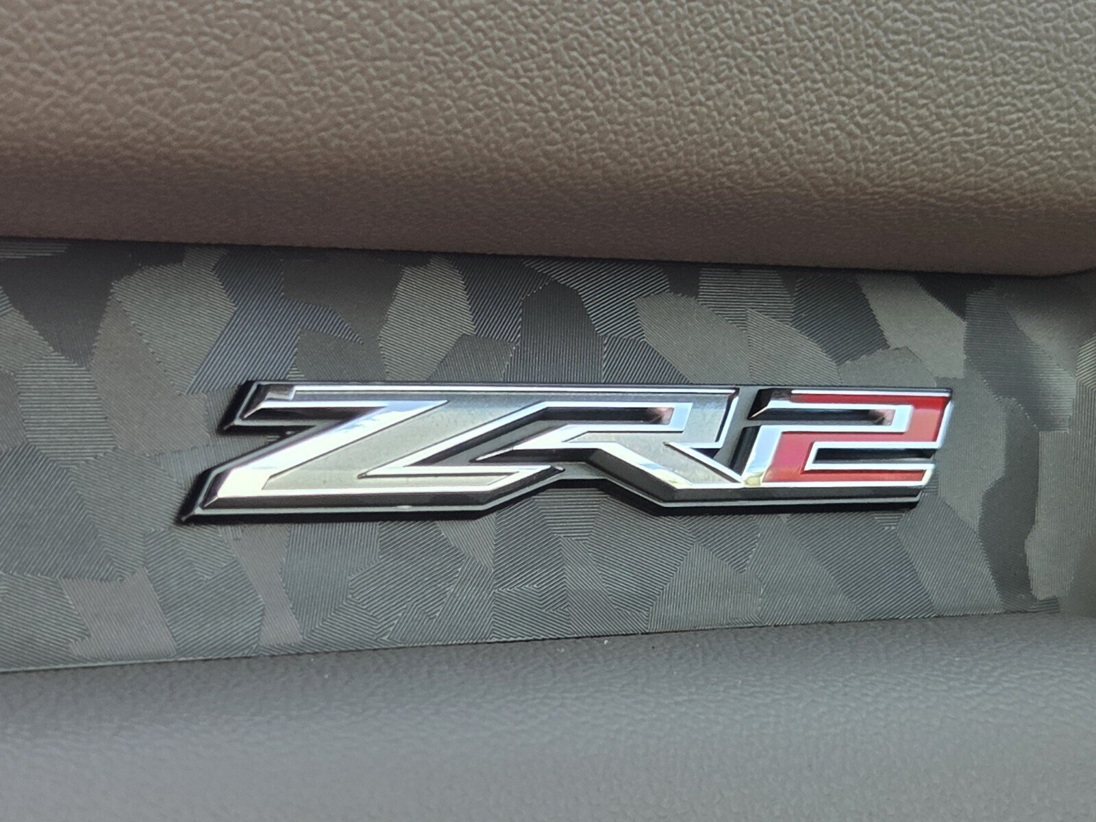 New 2026 Chevrolet Colorado ZR2 w/ Technology Package AWD/4WD image 14