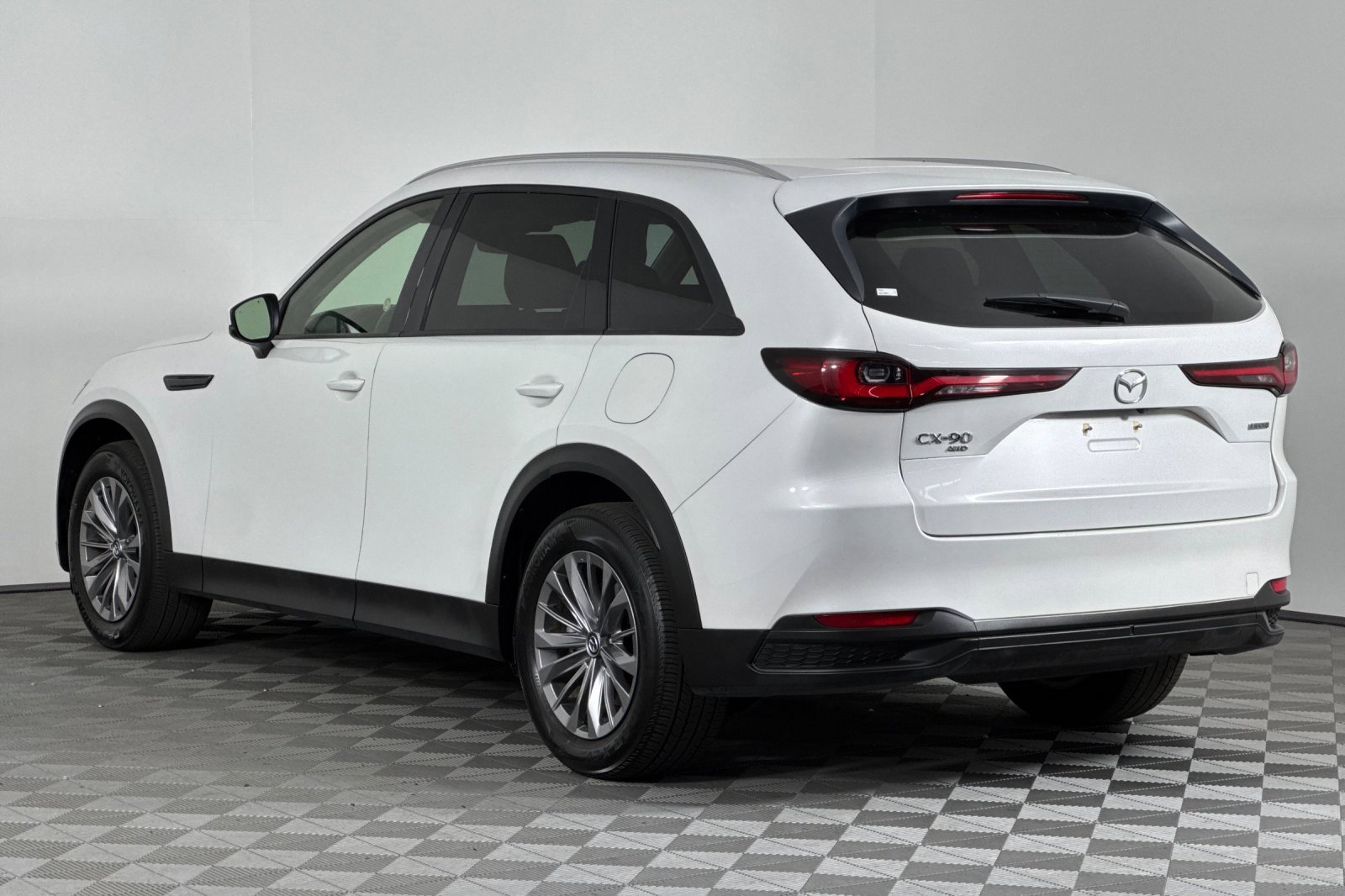 Used 2024 MAZDA CX-90 3.3 Turbo w/ Preferred Plus image 6