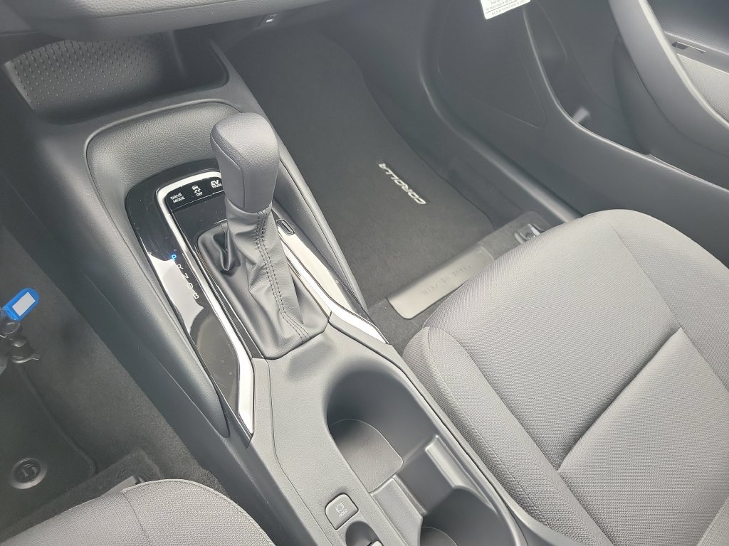 New 2027 Toyota Corolla LE FWD image 19