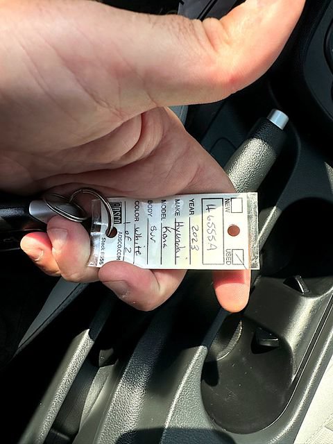 Used 2023 Hyundai Kona SEL AWD/4WD image 28
