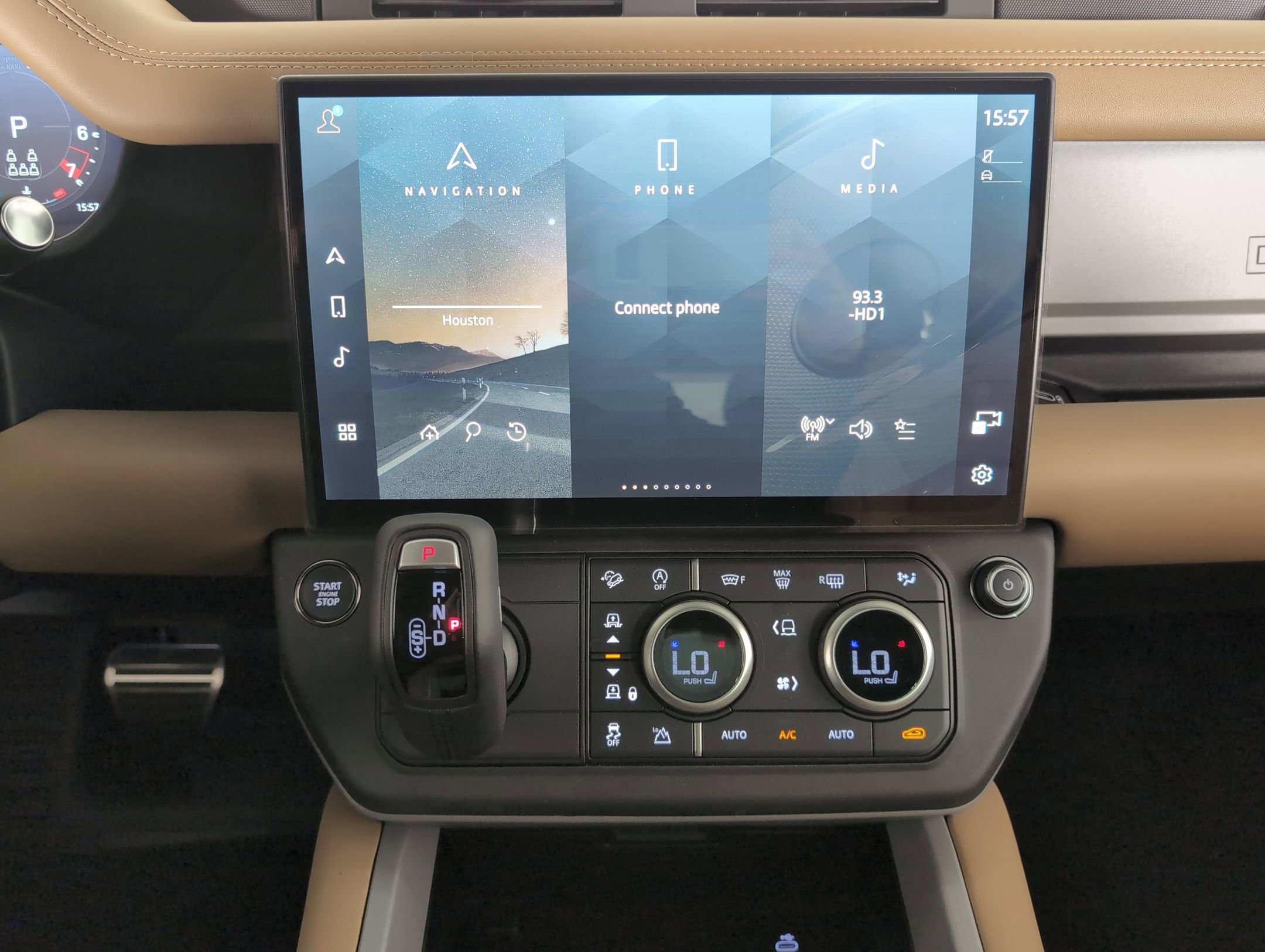 New 2026 Land Rover Defender 130 V8 image 22
