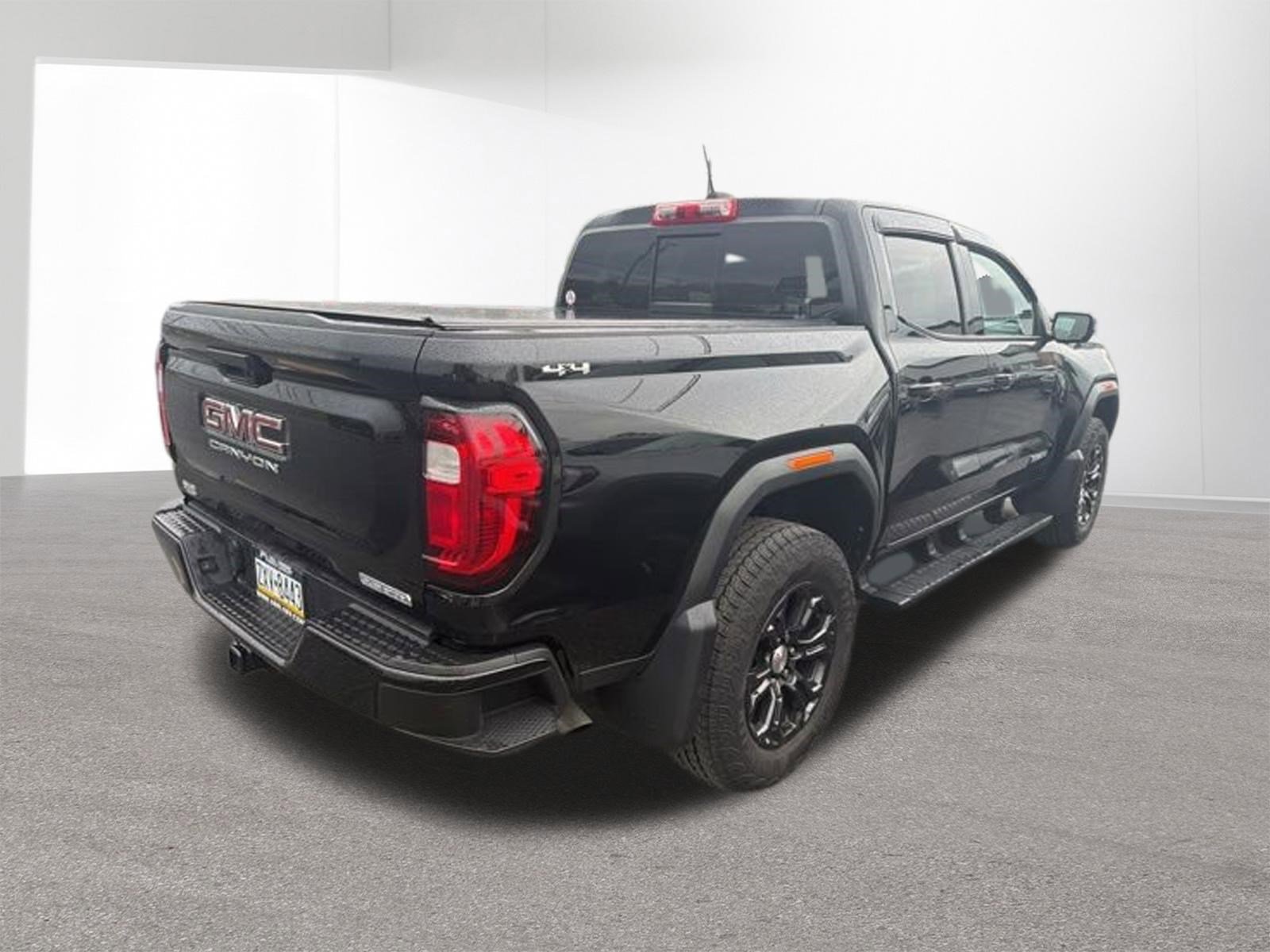 Used 2024 GMC Canyon Elevation w/ Convenience Package AWD/4WD image 31