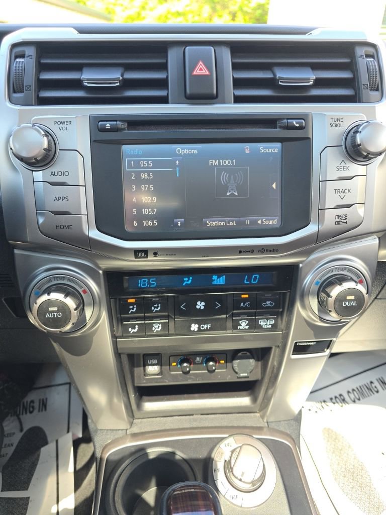 Used 2018 Toyota 4Runner Limited AWD/4WD image 23