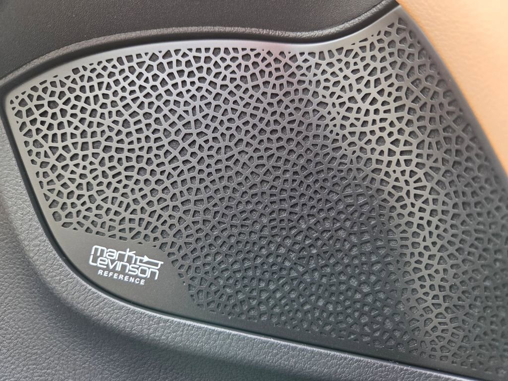 New 2026 Lexus LX 600 4WD w/ Premium Package image 24