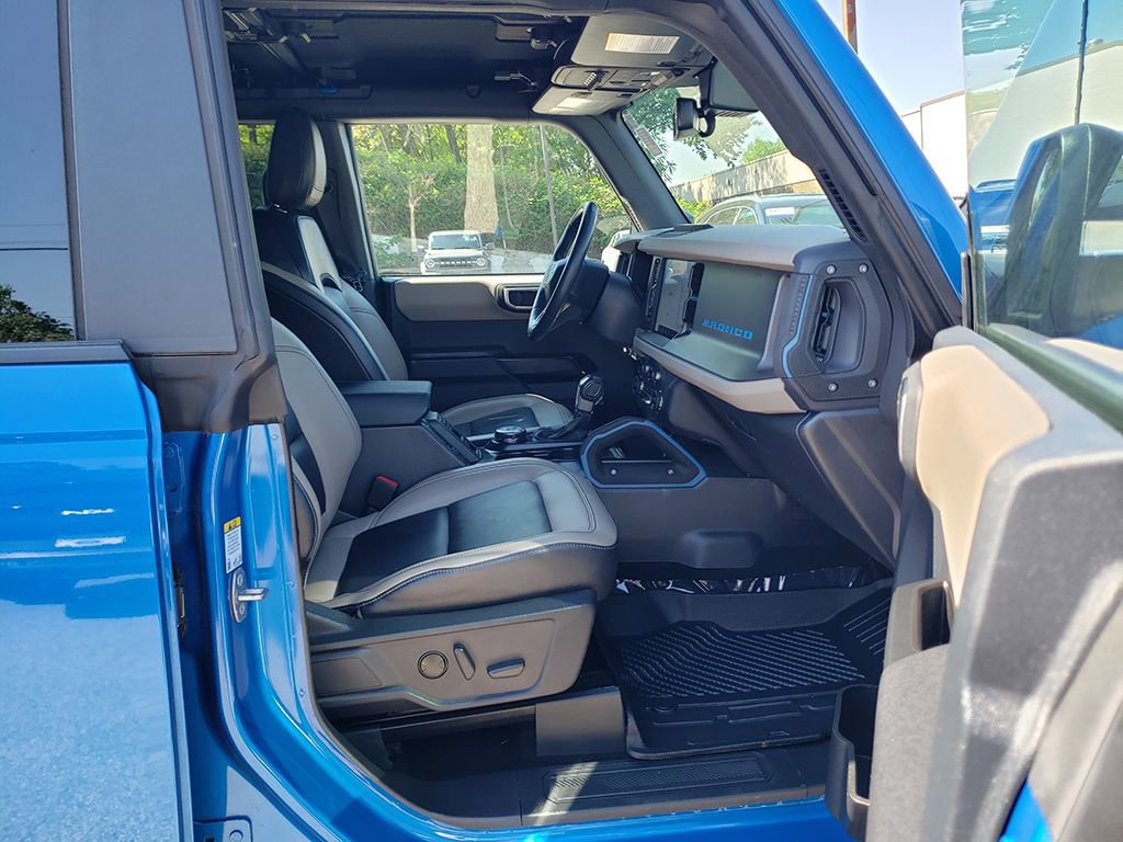 Used 2024 Ford Bronco Wildtrak AWD/4WD image 19