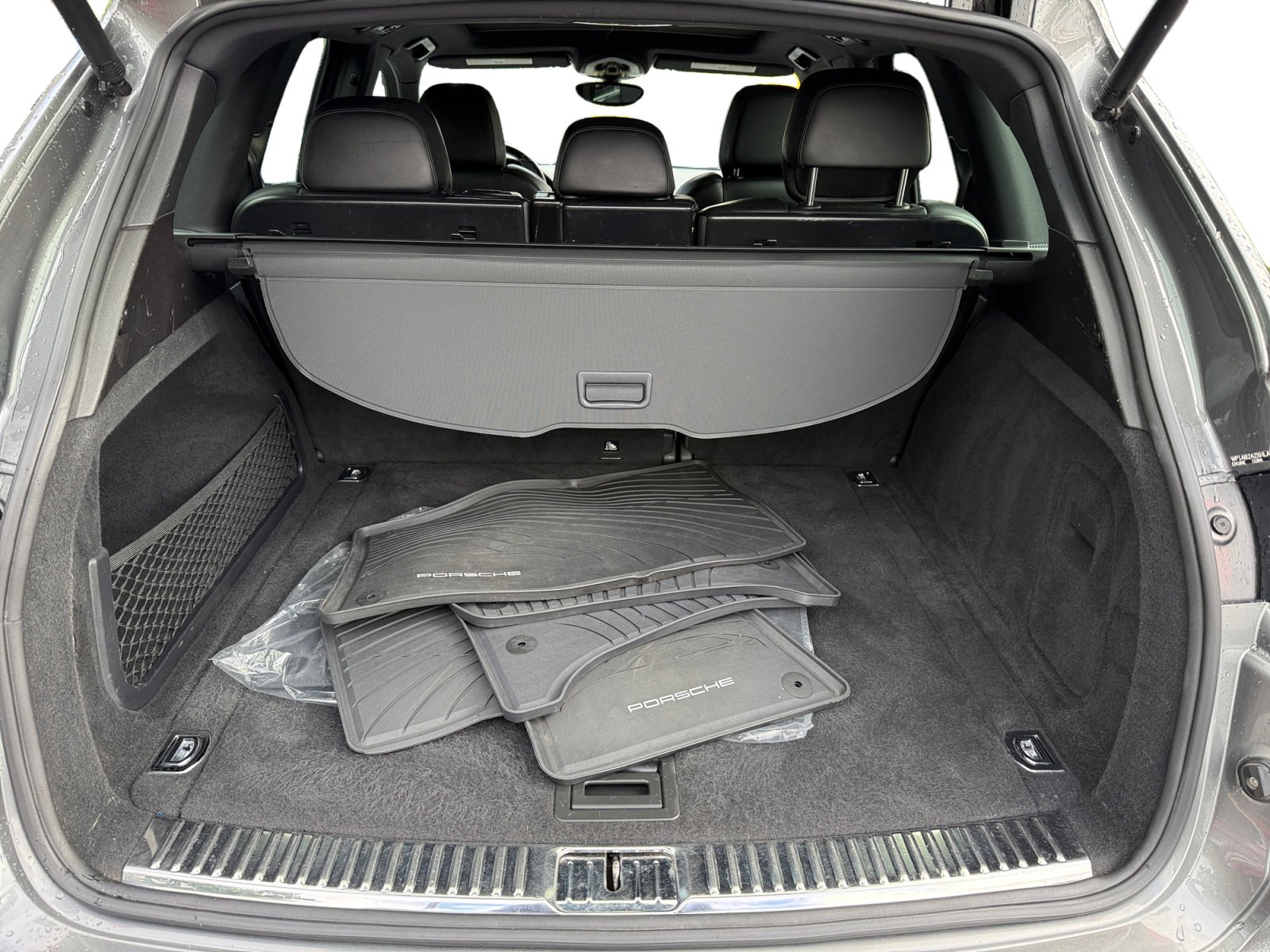 Used 2017 Porsche Cayenne S AWD/4WD image 17