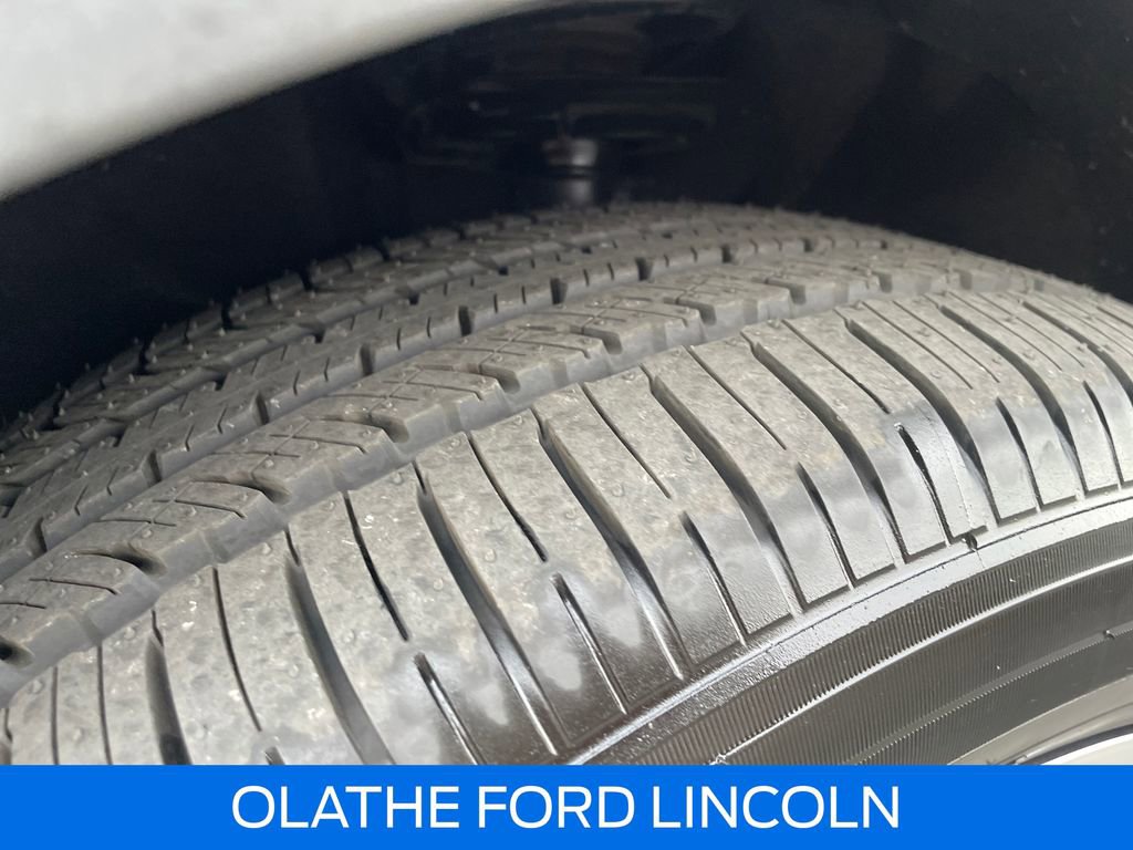 Used 2021 Lincoln Corsair Reserve w/ Elements Package image 25