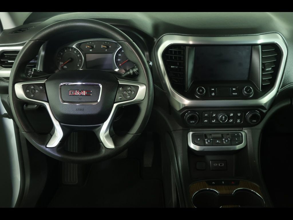 Used 2023 GMC Acadia SLE w/ Driver Convenience Package image 15