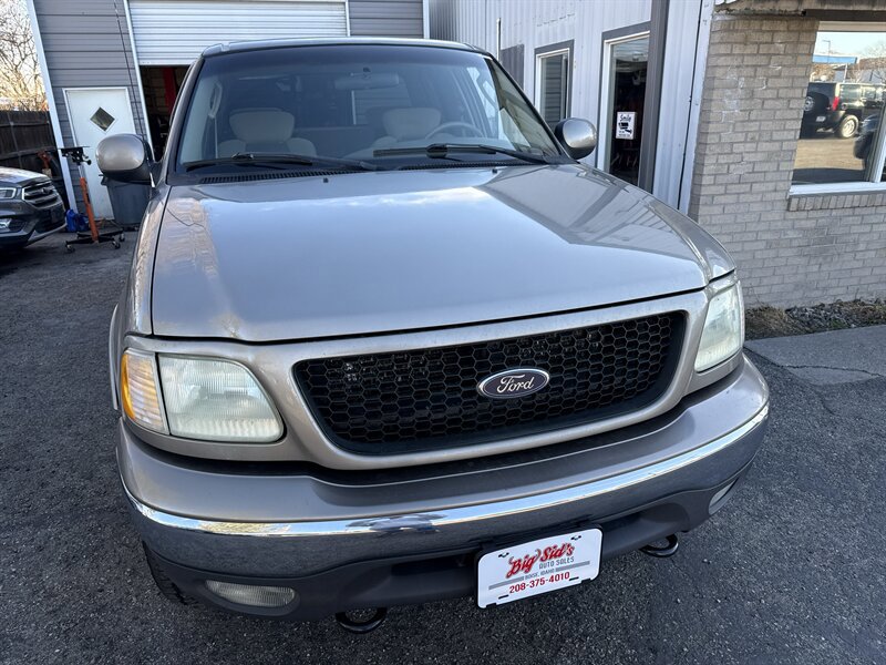 Used 2003 Ford F150 XLT AWD/4WD image 12