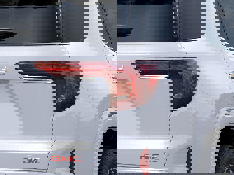 New 2026 GMC Terrain Denali w/ LPO, Floor Liner Package image 45