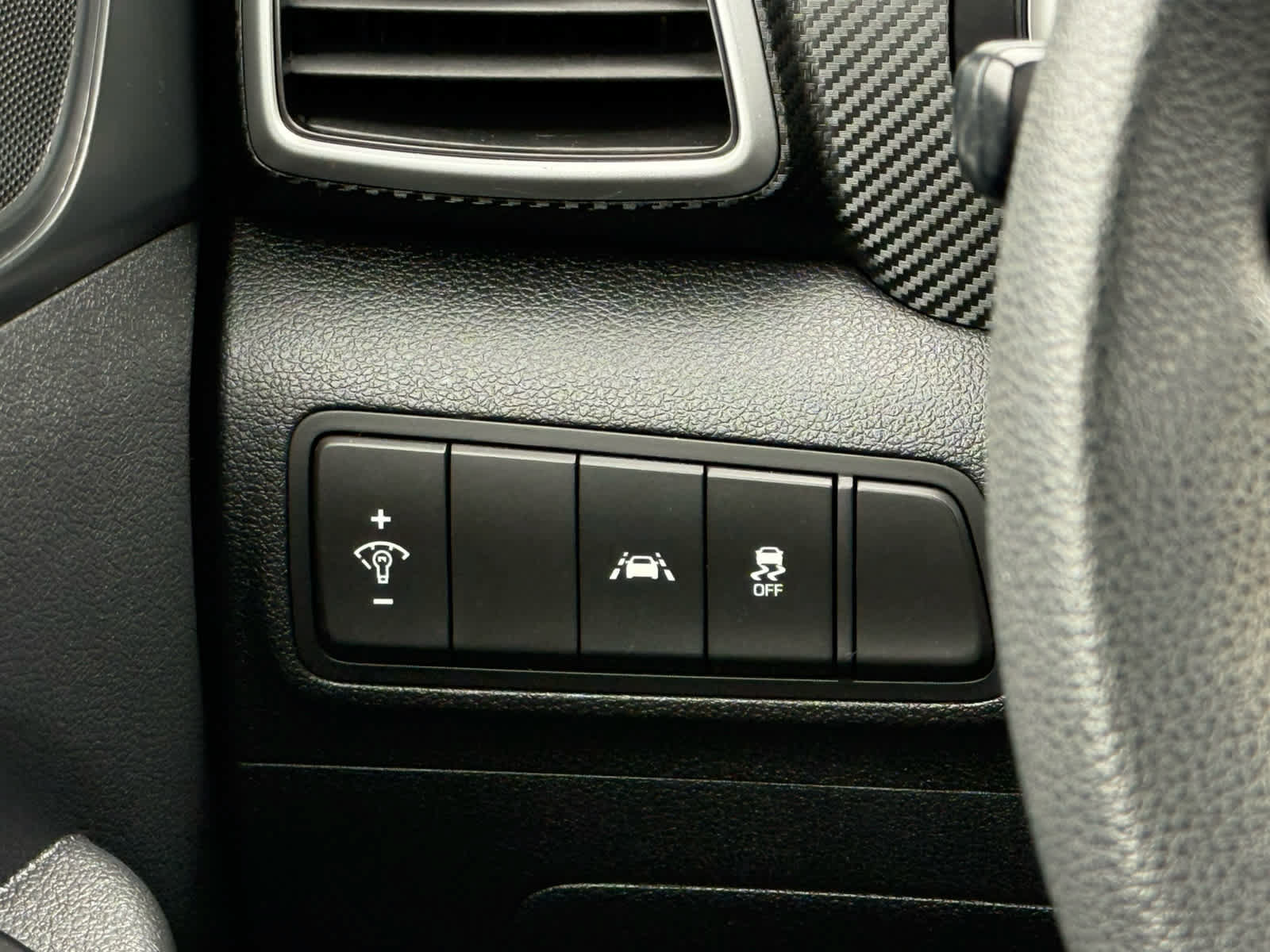 Used 2020 Hyundai Tucson SE w/ Winter Weather Package FWD image 21