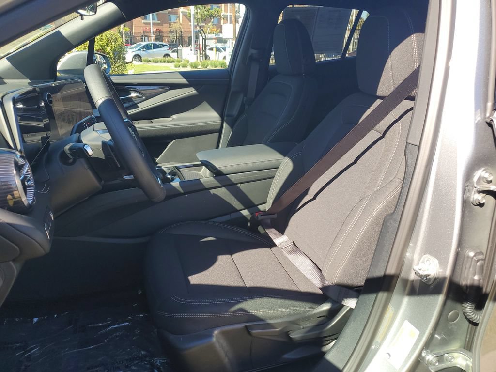 Used 2026 Chevrolet Blazer EV LT w/ Midnight/Sport Edition FWD image 16