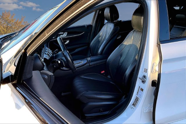 Used 2023 Mercedes-Benz E 350 Sedan image 21