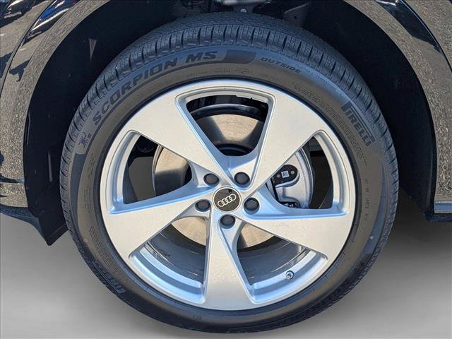 New 2025 Audi Q5 Premium AWD/4WD image 9
