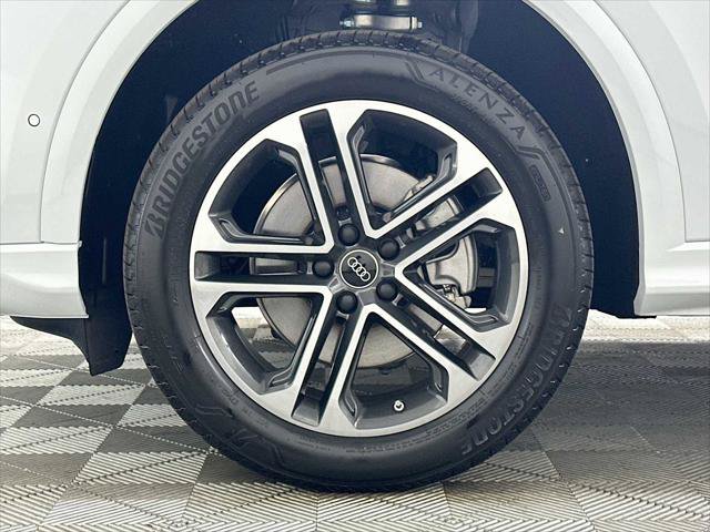 Certified 2025 Audi Q5 Premium w/ Premium Plus AWD/4WD image 29