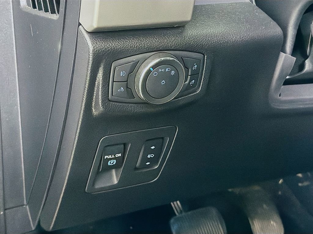 Used 2019 Ford F150 Lariat image 12