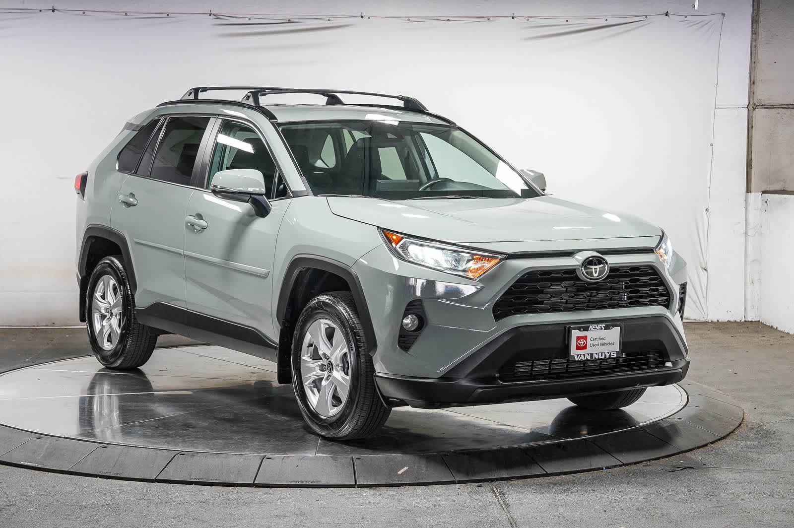 Certified 2021 Toyota RAV4 XLE FWD image 6