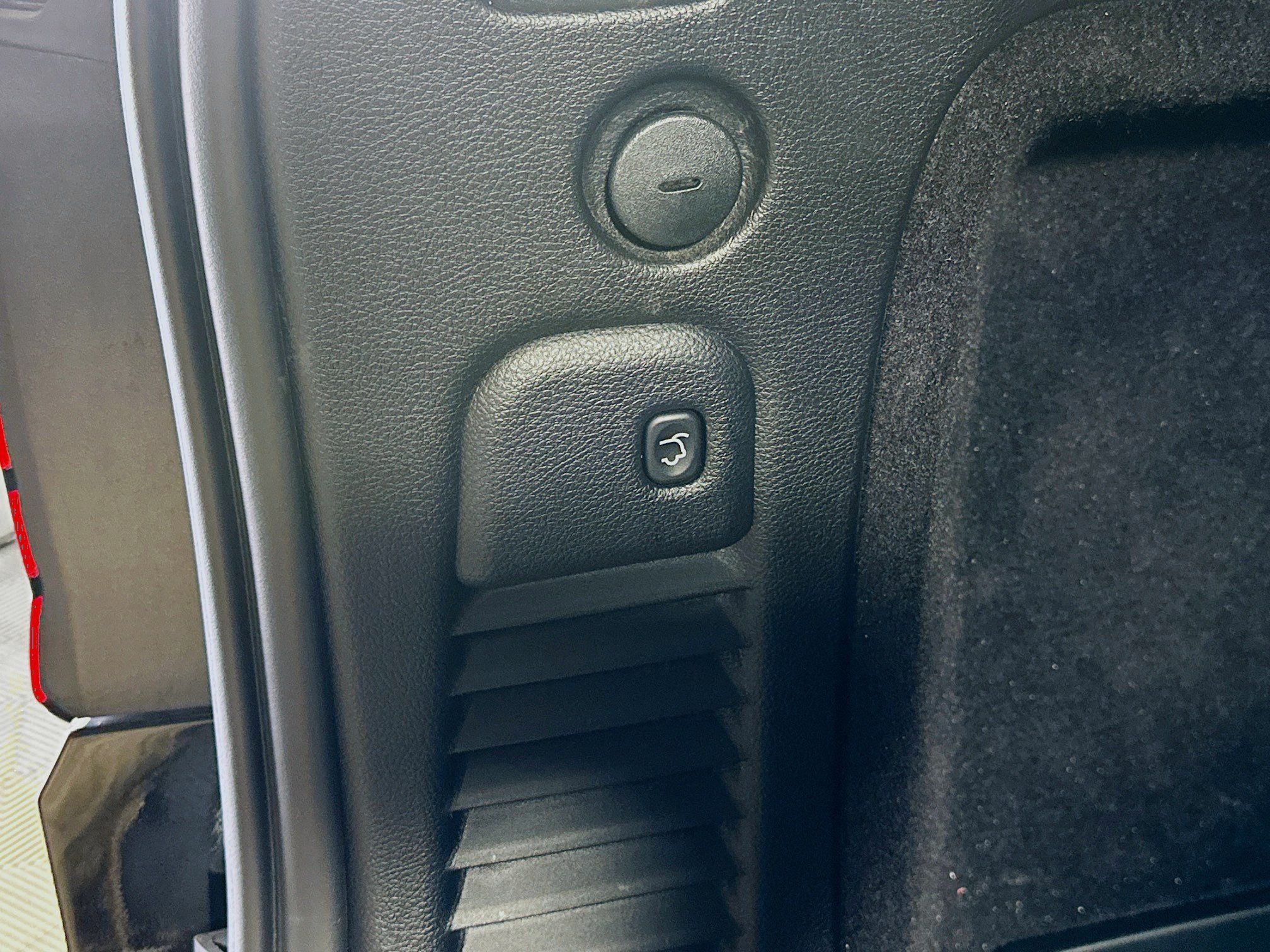 Used 2026 Dodge Durango GT RWD image 30