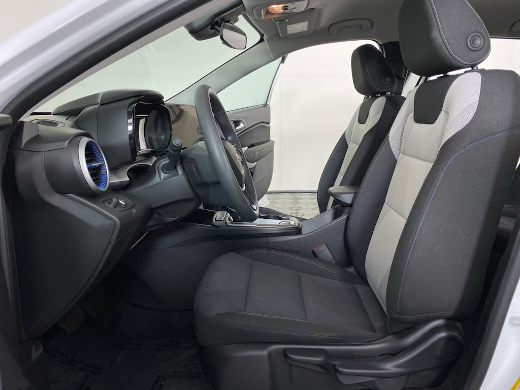 Used 2026 Chevrolet Trax LS FWD image 20