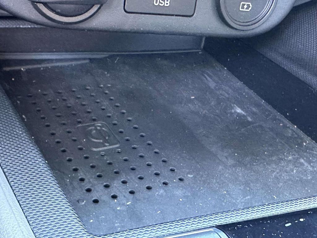 Used 2023 Hyundai Elantra SEL w/ Convenience Package image 24