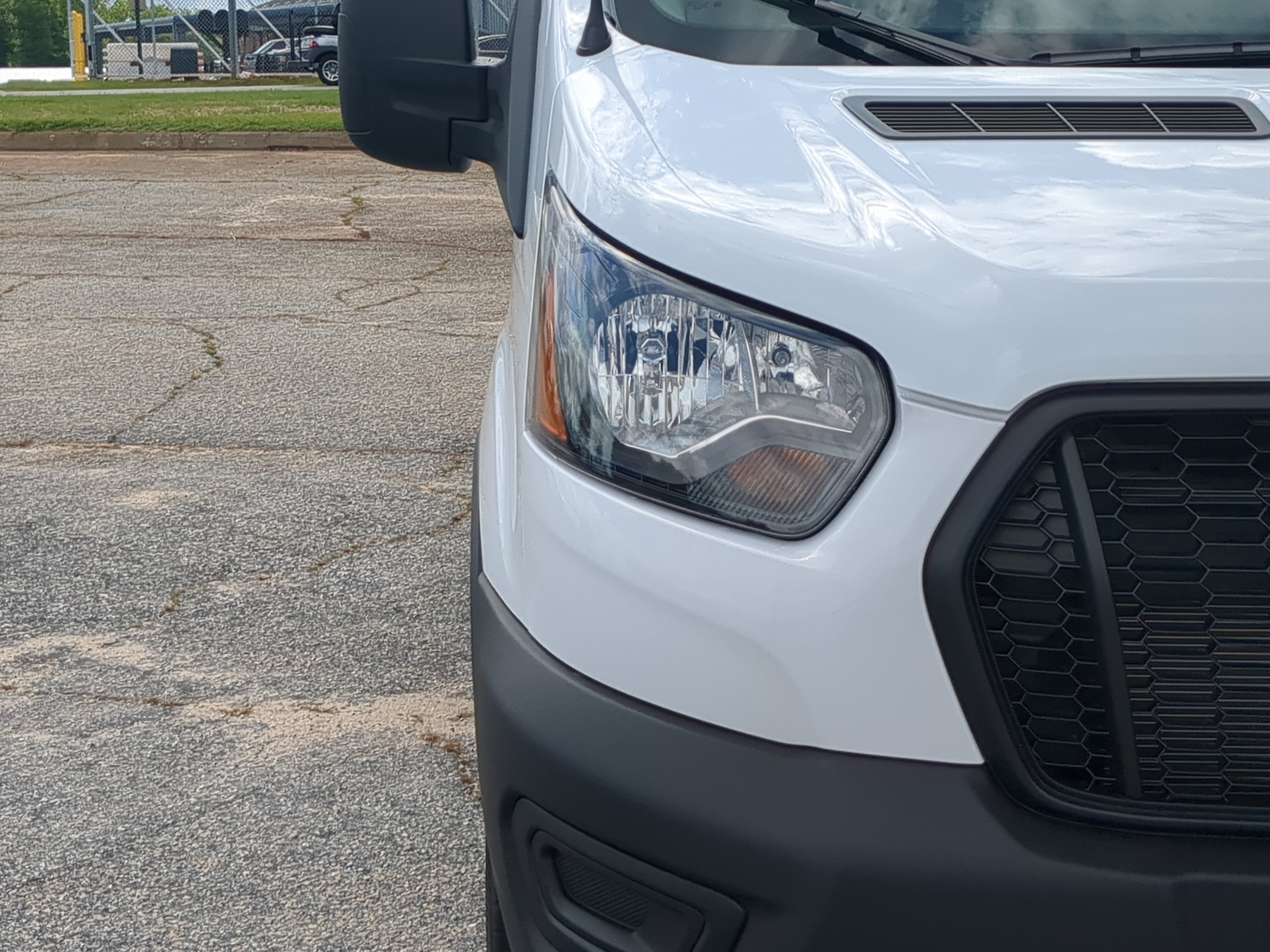New 2026 Ford Transit 250 148 High Roof Extended RWD image 8