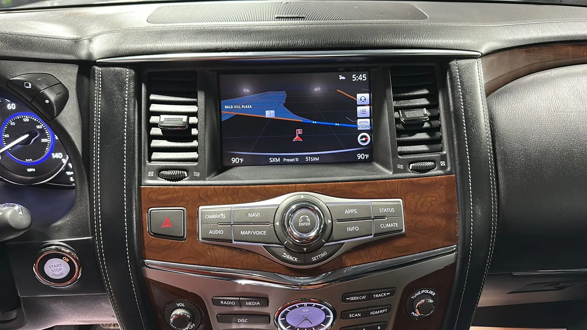 Used 2019 INFINITI QX80 Luxe image 27