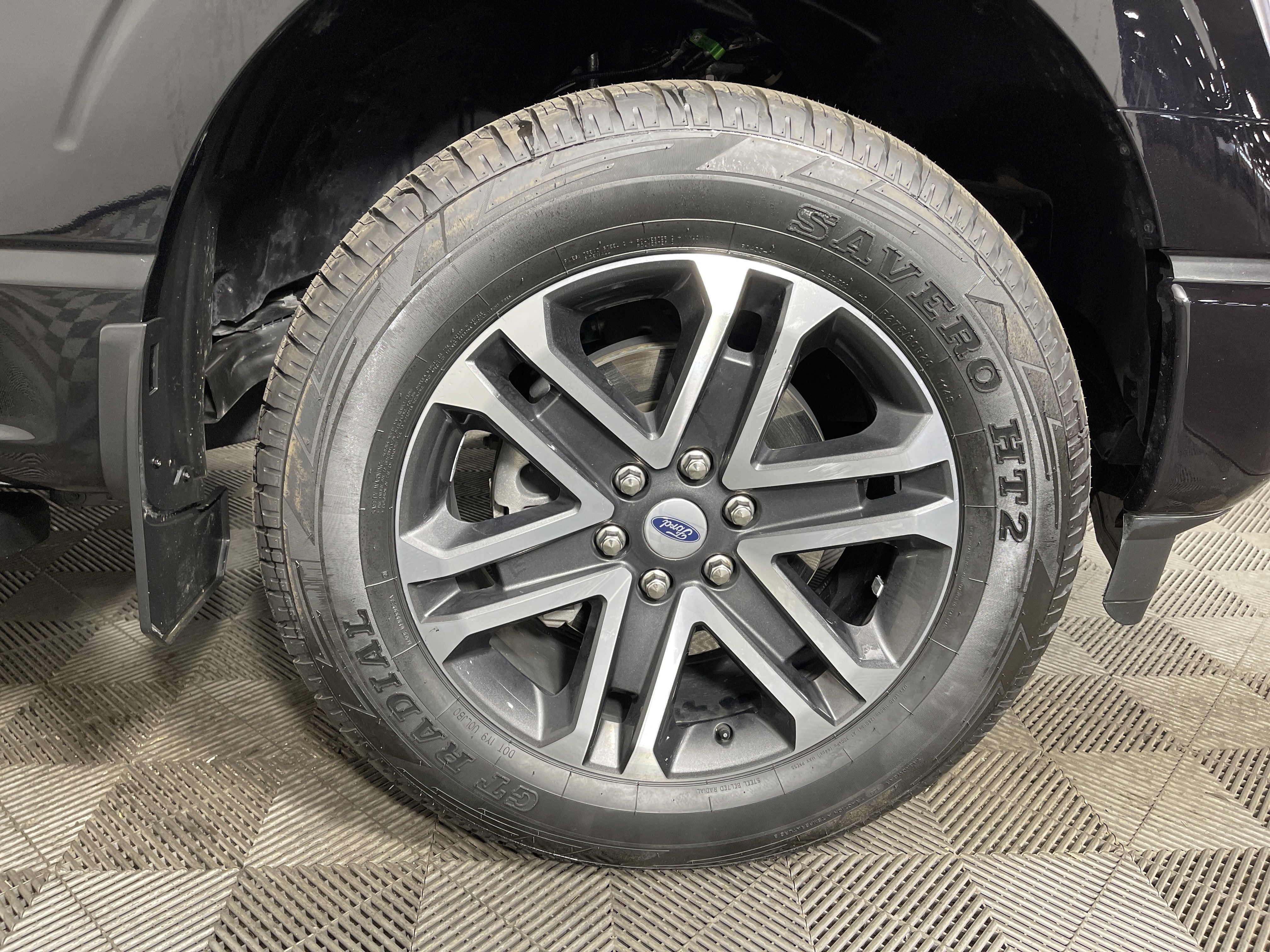 Used 2022 Ford F150 XL w/ STX Appearance Package image 10