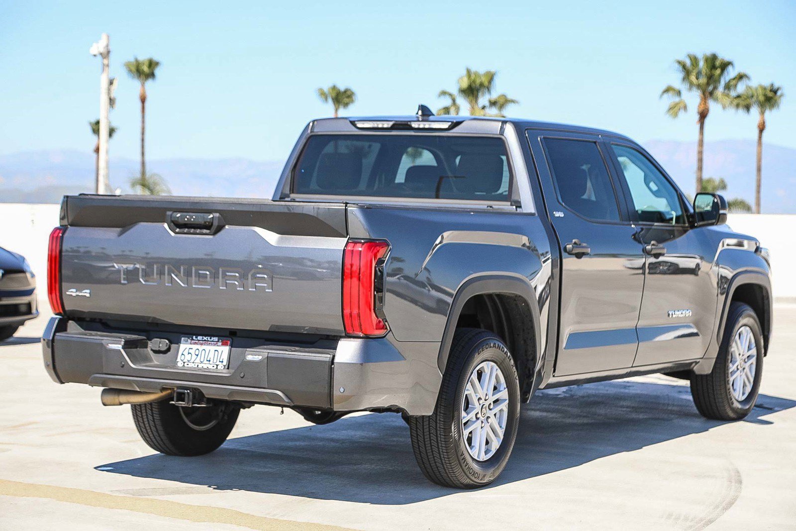 Used 2024 Toyota Tundra SR5 w/ SR5 Convenience Package image 7