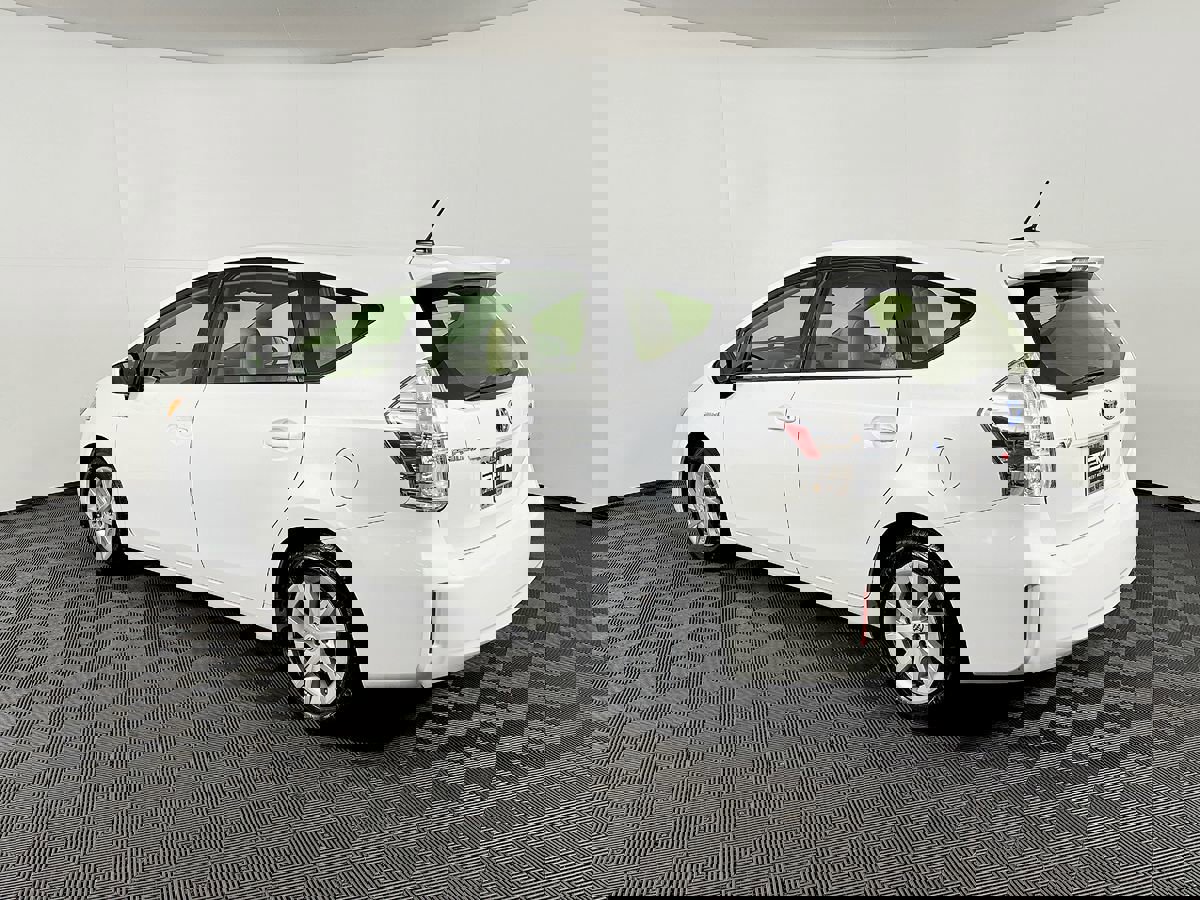 Used 2012 Toyota Prius V Three image 11