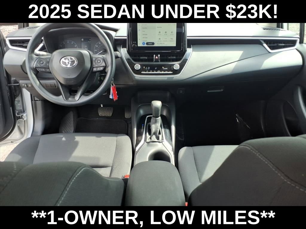 Used 2025 Toyota Corolla LE FWD image 28