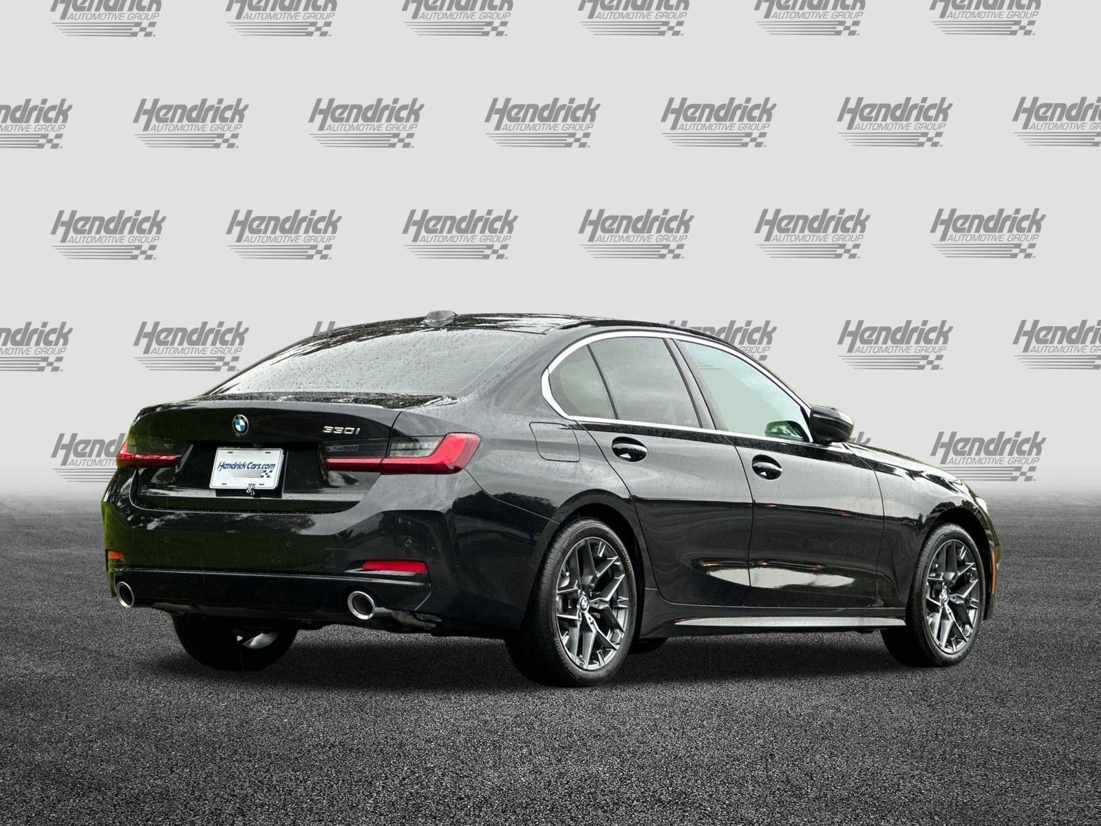 Used 2026 BMW 330i Sedan w/ Convenience Package RWD image 5