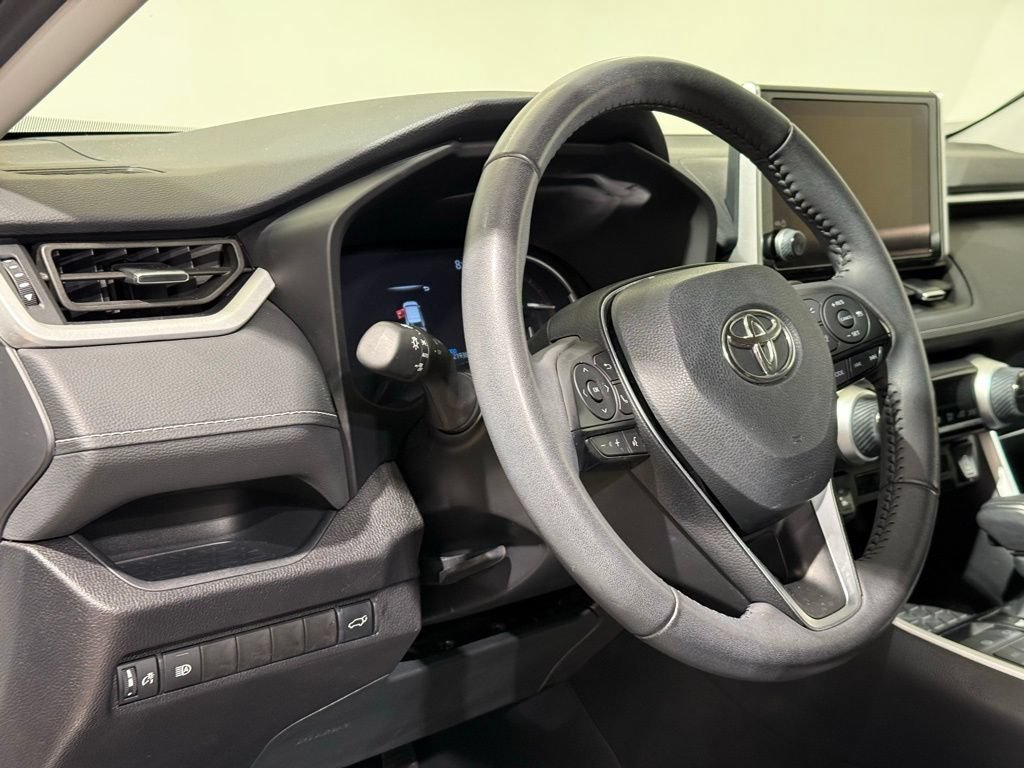 Certified 2025 Toyota RAV4 XLE Premium FWD image 17