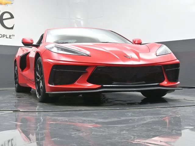 New 2027 Chevrolet Corvette Stingray Coupe w/ Stealth Interior Trim Package RWD image 3