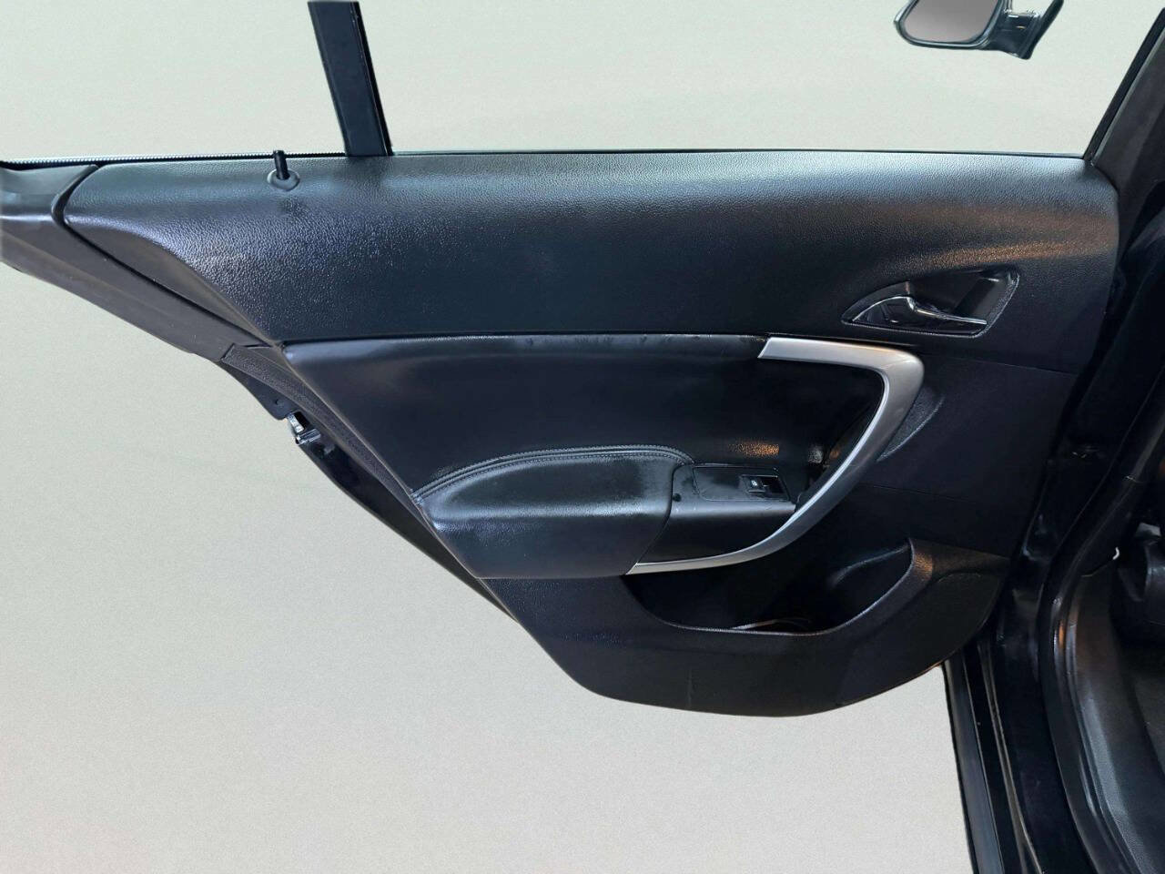 Used 2013 Buick Regal Premium image 19