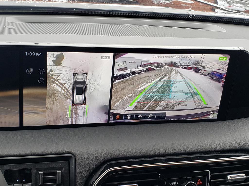 Certified 2025 Nissan Armada PRO-4X w/ Pro-4X Premium Package image 33