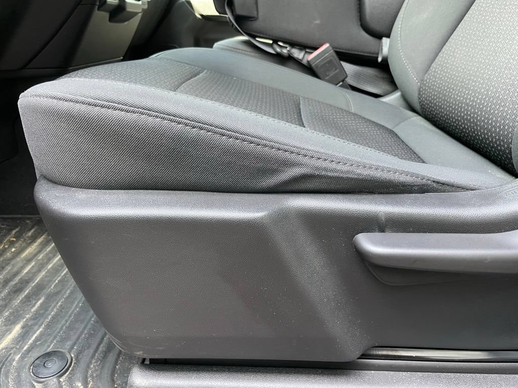 Used 2022 Chevrolet Silverado 1500 Custom RWD image 10