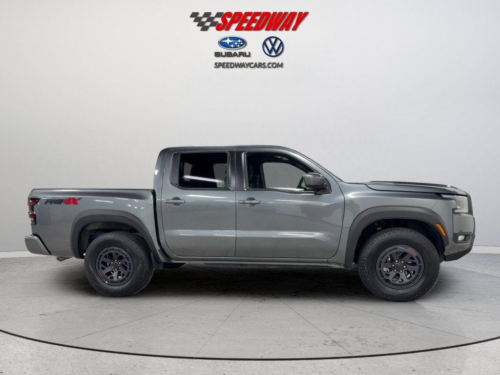 Used 2026 Nissan Frontier PRO-4X AWD/4WD image 4