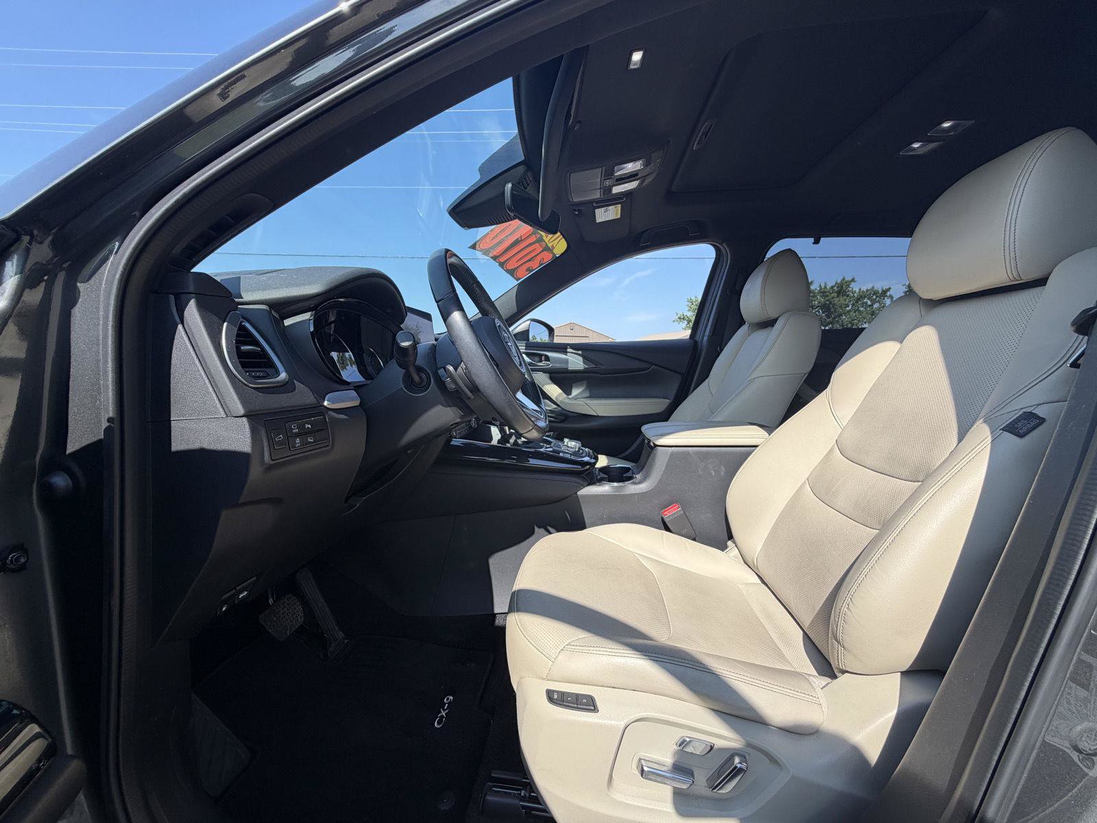 Certified 2022 MAZDA CX-9 Grand Touring AWD/4WD image 2