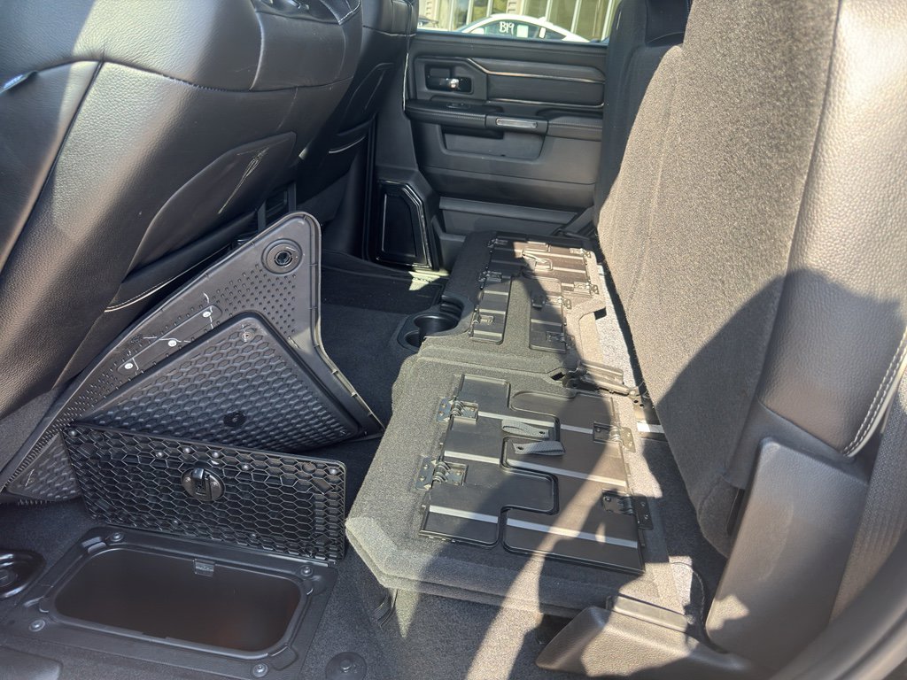 Used 2024 RAM 2500 Limited image 33