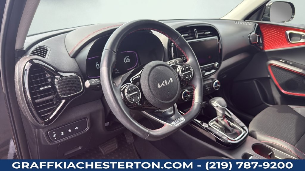 Used 2024 Kia Soul GT-Line w/ Option Group 020 FWD image 32