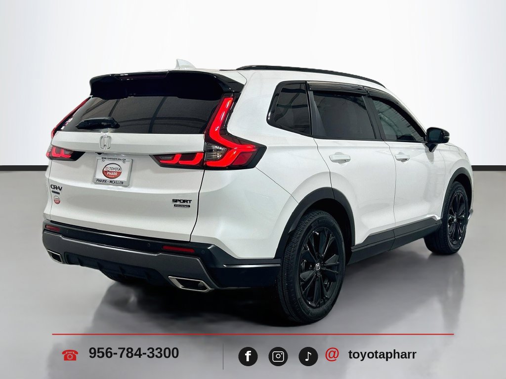 Used 2026 Honda CR-V Sport Touring image 4