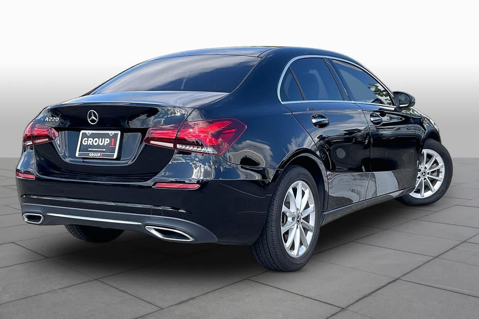 Used 2022 Mercedes-Benz A 220 image 11