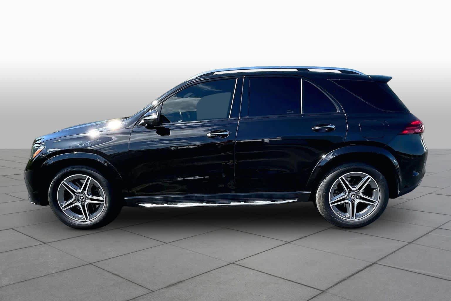 Used 2024 Mercedes-Benz GLE 450e 4MATIC image 32